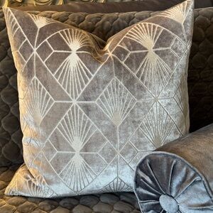 Elegant Art Deco Throw Pillow